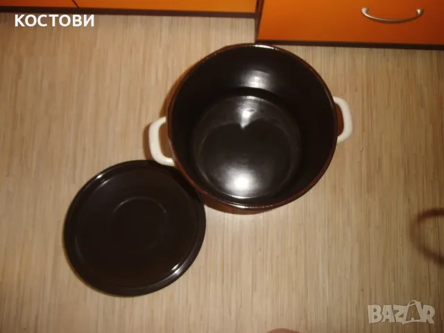 Емайлирана тенджера с капак, снимка 4 - Съдове за готвене - 56413936