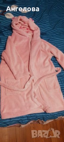 Детски халати 110-116 и 140-146, снимка 4 - Хавлии и халати - 42204877