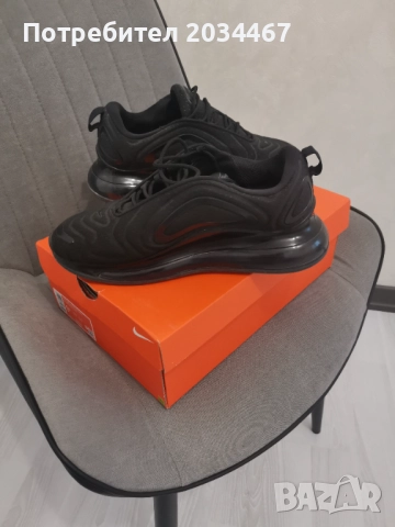 Маратонки Air Max 720
