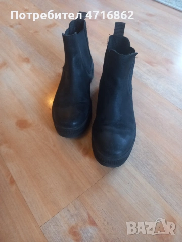 Дамски,черни челси боти, снимка 2 - Дамски боти - 53253733