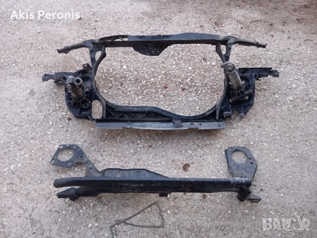 Audi A4 B6 предна очиларка 