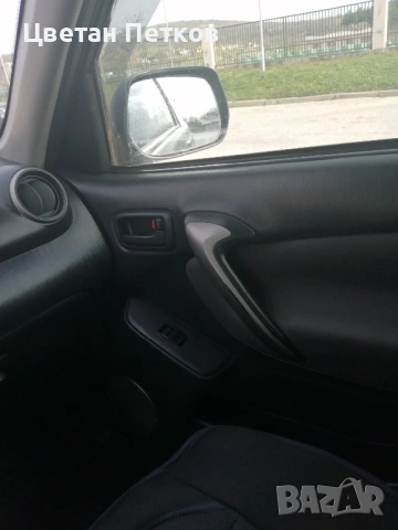 Toyota Rav4 , снимка 11 - Автомобили и джипове - 53896602