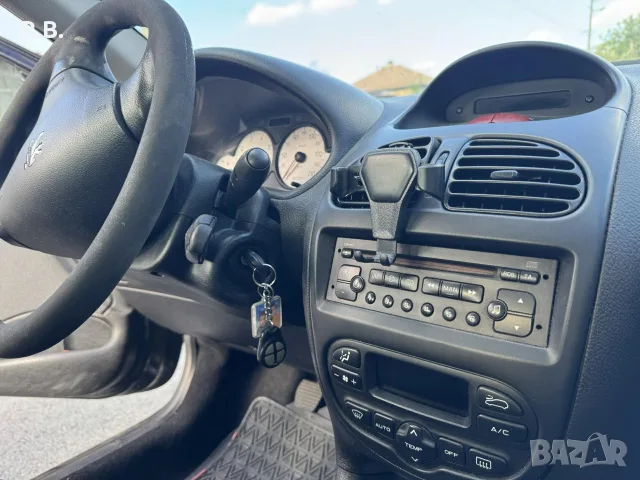 Peugeot 206/Пежо 206, 2009 г, 1.4, 75 кс, бензин, 112,000 км от първи собственик, снимка 11 - Части - 55861030