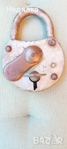 Стар голям катинар с ключ, снимка 12 - Други ценни предмети - 47668270