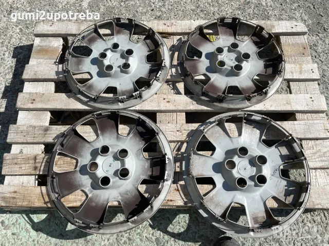 16 цола Тасове Toyota Corolla Verso 42602-0F010, снимка 6 - Аксесоари и консумативи - 49442174