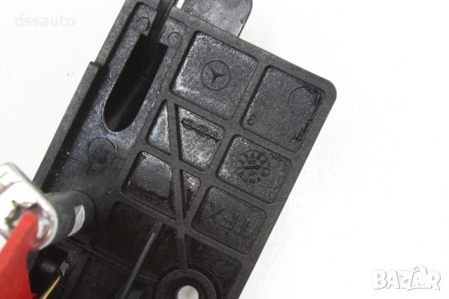 Дръжка за отваряне на преден капак A1248800320 OEM VDO W124 W210 W202 W203 W211, снимка 2 - Части - 42366415