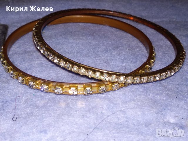 ДВЕ КРИСТАЛНИ БРОНЗИРАНИ АР ДЕКО СТИЛ СТОМАНЕНИ ГРИВНИ 37975, снимка 5 - Гривни - 40836384