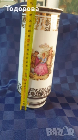 Порцеланова ваза с богата позлата надписана за юбилей със златен надпис, снимка 2 - Антикварни и старинни предмети - 53927300