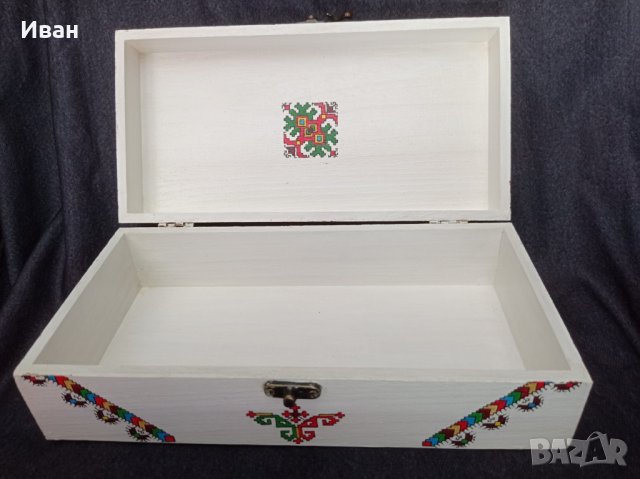 Дървена кутия с българска шевица - ръчна изработка, снимка 4 - Подаръци за жени - 33807126