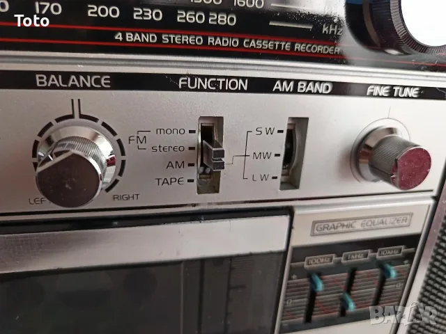 Радиокасетофон Sanyo M 9813L, снимка 8 - Радиокасетофони, транзистори - 56272673