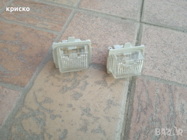 плафони мерцедес, снимка 2 - Части - 54126795