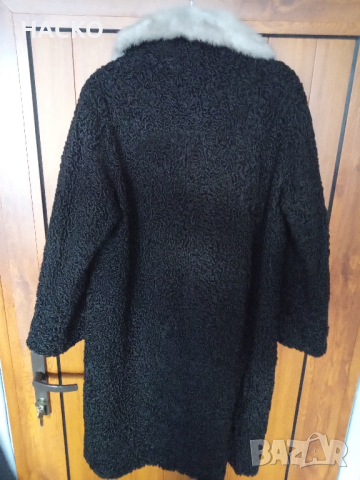 ПРОМО ЦЕНА Кожух (Палто) от ЕСТРАГАН с яка от НОРКА , снимка 3 - Палта, манта - 44509692