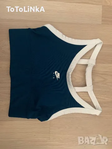 Топ Nike, снимка 1