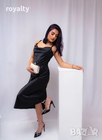 Черна дамска рокля 