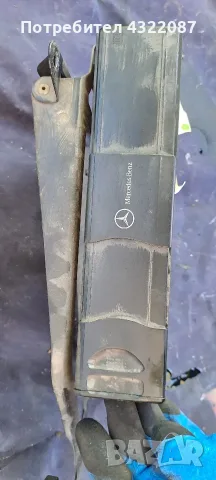 CD чейнджър от Mercedes-Benz ML 270 2.7 CDI 163 к. с 