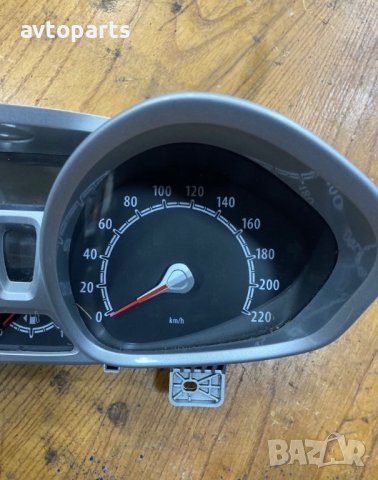 Ford fiesta 2009 година 1.25i 82кс ръчка Километраж, снимка 2 - Части - 40535646