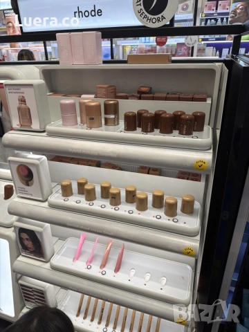 Порьчки от официалния Rhode и Sephora
Великобритания, оригинална козметика, грим, skincare, гланцове, снимка 3 - Декоративна козметика - 56139866