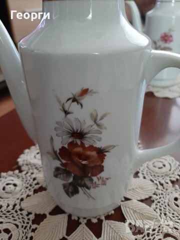 Порцеланов чайник с маркировка, снимка 2 - Аксесоари за кухня - 36724710
