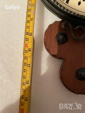 Junghans Стенен Немски часовник изработен от ковано желязо и масивно дърво, снимка 4 - Антикварни и старинни предмети - 50416383