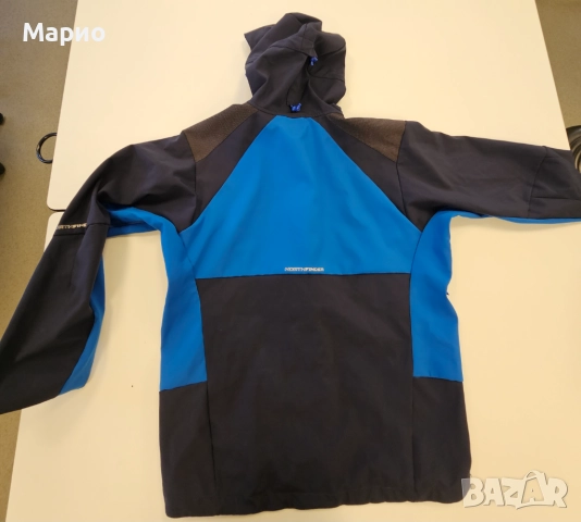 Туристическа екипировка, снимка 3 - Якета - 52552002