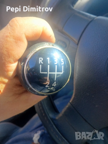 Топка скоростен лост за VW Golf Mk5 2006, снимка 4 - Части - 54249030