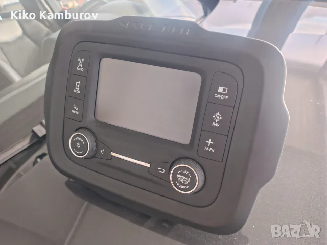 мултимедия навигация original jeep renegade 2017 6 месеца гаранция!, снимка 2 - Навигация за кола - 56136921