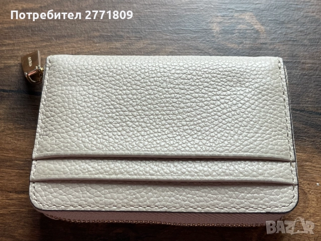 Дамски кожен портфейл Michael Kors, снимка 2 - Портфейли, портмонета - 51484119