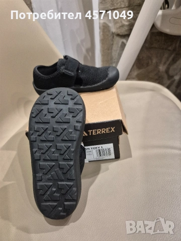 Детски сандали Adidas Terrex , снимка 2 - Детски сандали и чехли - 54104110