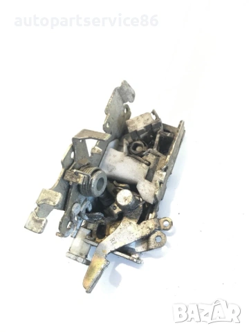 Заключващ механизъм предна дясна врата за Mercedes Sprinter (1995-2005) 9017200435, снимка 2 - Части - 53887203