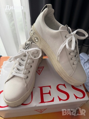 Бели дамски, снимка 2 - Маратонки - 53351859