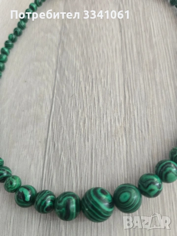 Дамско колие Малахит, снимка 2 - Колиета, медальони, синджири - 53887145