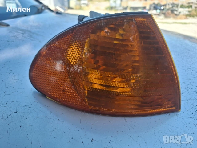Десен Мигач BOSCH BMW E46  1998-2001 Година  БМВ Е46