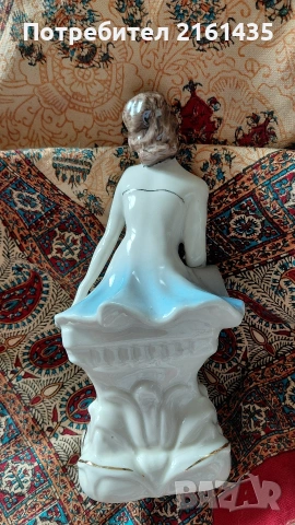 Българска порцеланова фигура. Доста рядка., снимка 4 - Антикварни и старинни предмети - 54075776