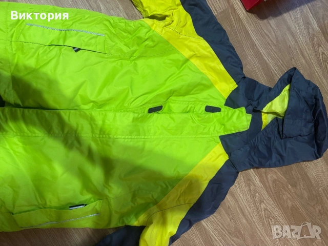 Ново скиорско яке за момче 146/152 размер