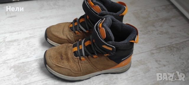 Продавам 34 номер ботушки , Quechua , снимка 3 - Детски боти и ботуши - 52339965