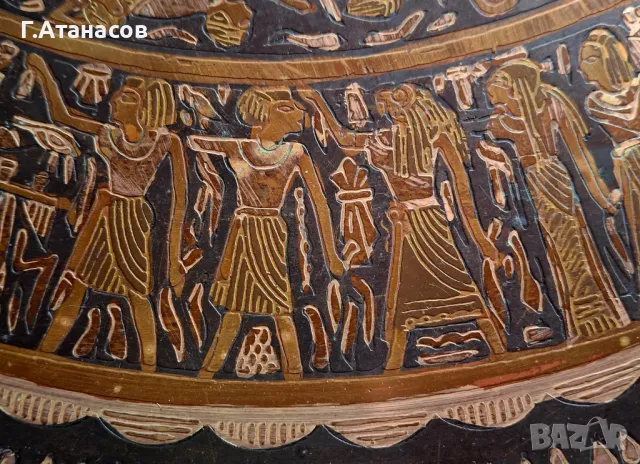 Старинен египетски меден поднос гравиран със сребърни и златни орнаменти, снимка 9 - Антикварни и старинни предмети - 49296049