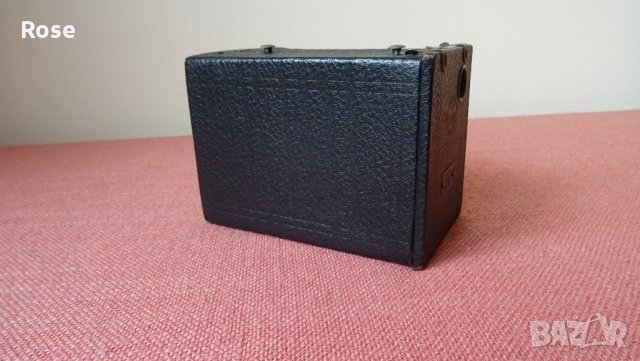 ANTIQUE Box Camera KODAK Brownie No. 2- 1920год,фотоапарат, снимка 9 - Антикварни и старинни предмети - 31637914