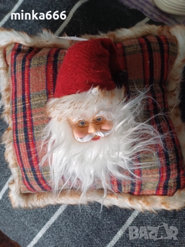 Възглавничка с Дядо Коледа.
