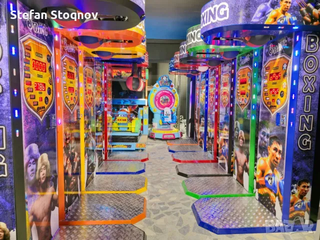 Високачесвени боксови круши, снимка 1