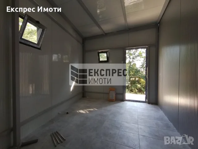 Склад с паркинг, в района на Метро, снимка 5 - Складове - 56164636