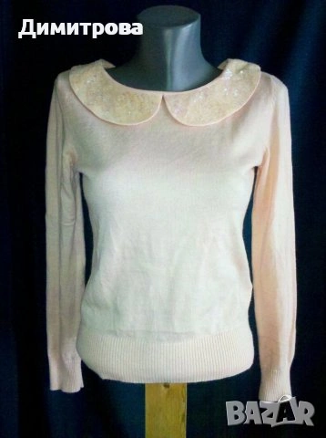 Красива блуза с ефектна яка 