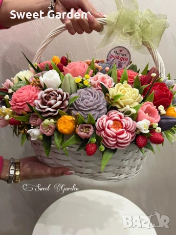  Аранжировки от ароматни ,сапунени цветя, снимка 4 - Подаръци за жени - 53234623