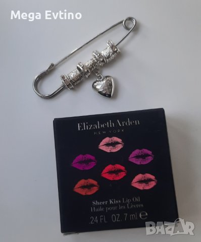 Червило Elizabeth Arden Tropical Escape Sheer Kiss Lip Oil + подарък брошка, снимка 3 - Декоративна козметика - 38065995