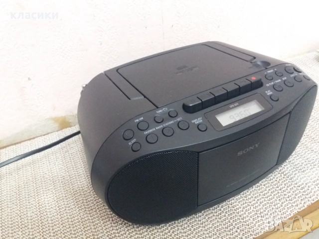 Радиокасетофон сд SONY. , снимка 10 - Радиокасетофони, транзистори - 54240071