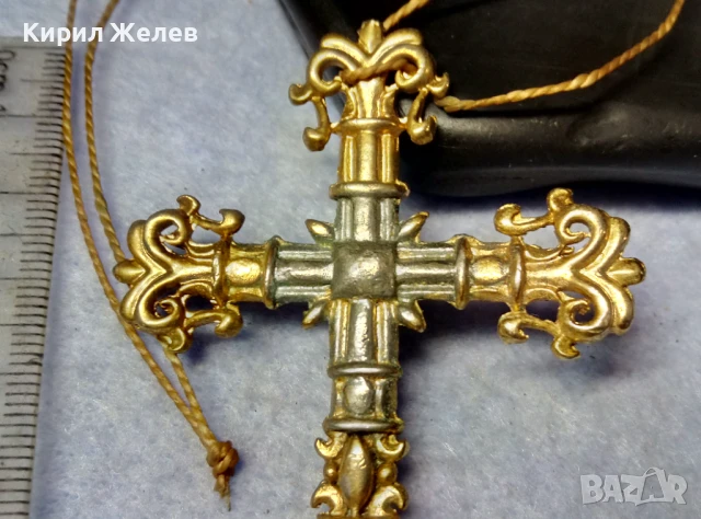СТАР в БАРОКОВ СТИЛ ПОЗЛАТЕН ГОЛЯМ НАГРЪДЕН КРЪСТ МАЙСТОРСКА РЕТРО АРТ ИЗРАБОТКА 38144, снимка 2 - Антикварни и старинни предмети - 51255663