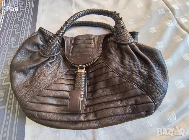 Фенди Кафява кожена чанта Fendi Spy , снимка 11 - Чанти - 54235353