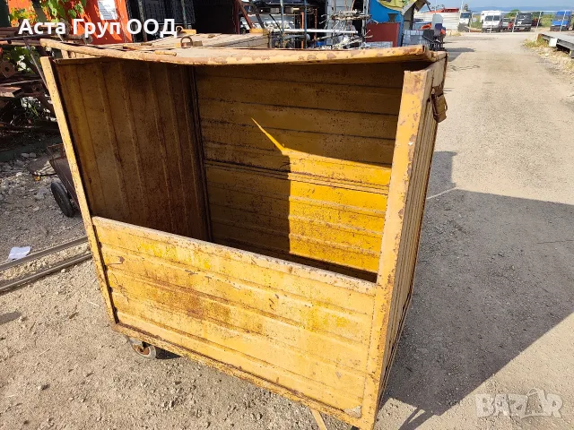 продавам метални сандъци,палети , снимка 2 - Стелажи и щандове - 56136355