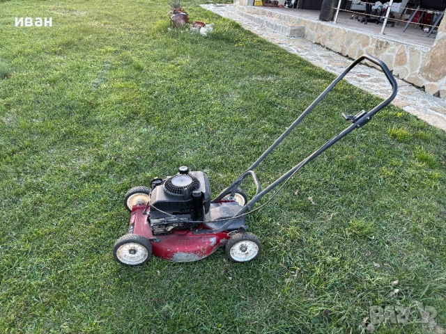 Косачка бензинова