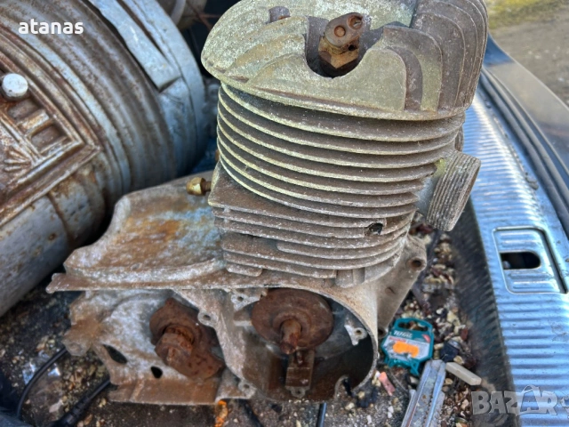 Стар двигател от мотор, снимка 5 - Части - 53164212