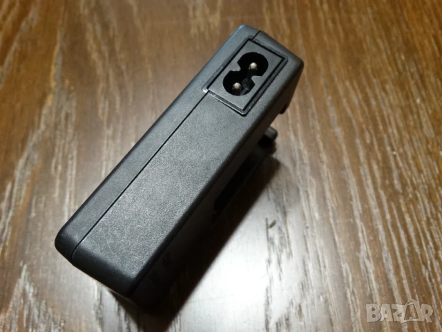 CASIO BC-70L - зарядно за фотоапарат..., снимка 2 - Батерии, зарядни - 51237202